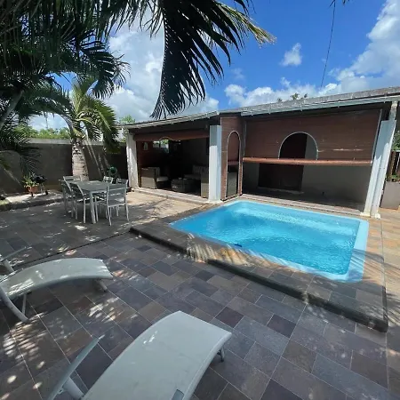 Jolie Petite Villa A Trou Aux Biches A 200 M De La Plage